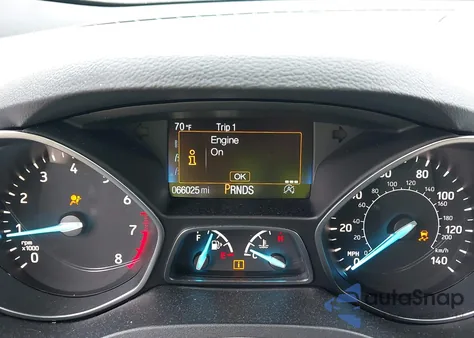 2017 Ford Escape Titanium из США, поврежденный, VIN 1FMCU9J95HUD57404